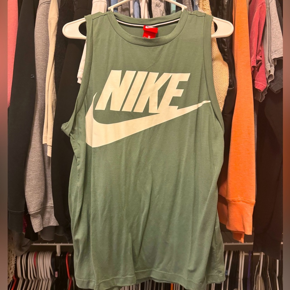 Nike Tank
